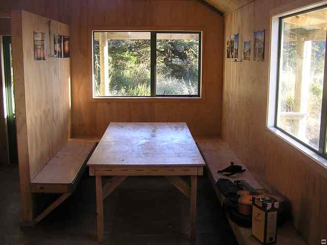 Ruahine - Sunrise Hut 028.jpg
